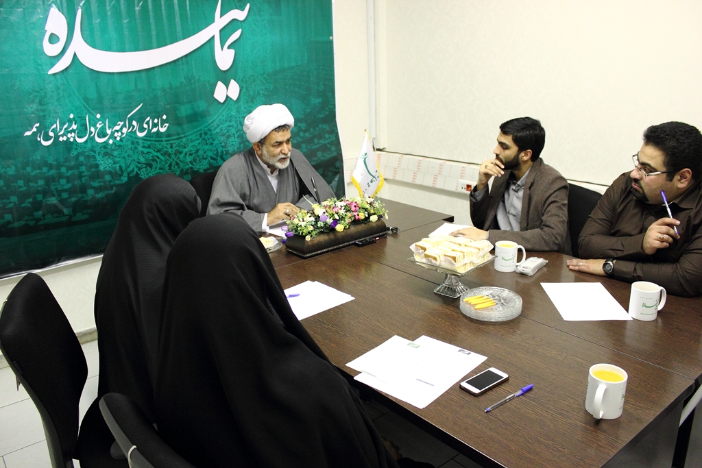 حجت الاسلام موسی احمدی در حاشیه بازدید از سایت نماینده