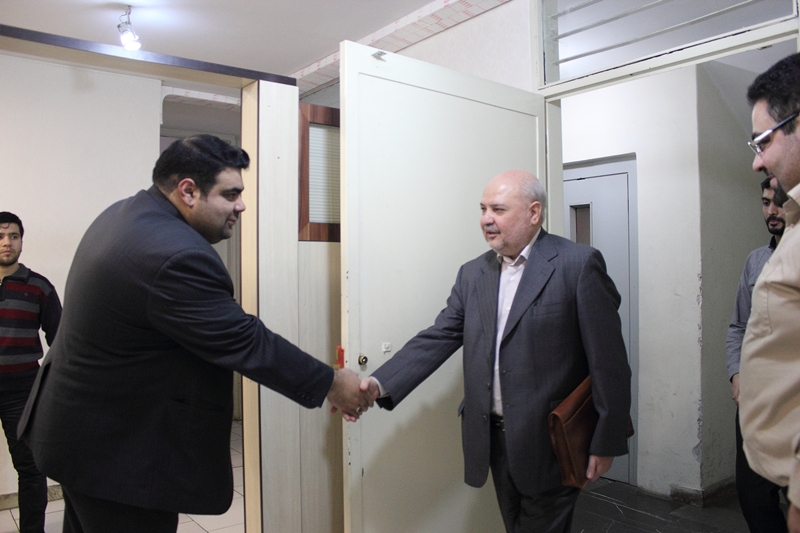 سیدمسعود میرکاظمی نماینده تهران در حاشیه بازدید از سایت «نماینده»