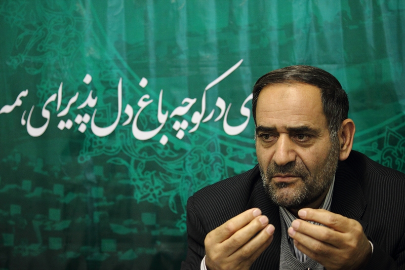 روح‌الله عباسپور در حاشیه بازدید از سایت «نماینده»
