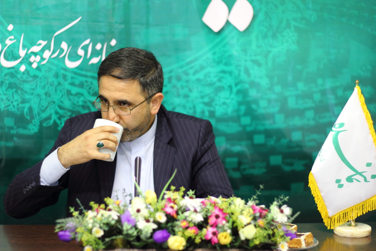 قاسم احمدی لاشکی در حاشیه بازدید از سایت «نماینده»