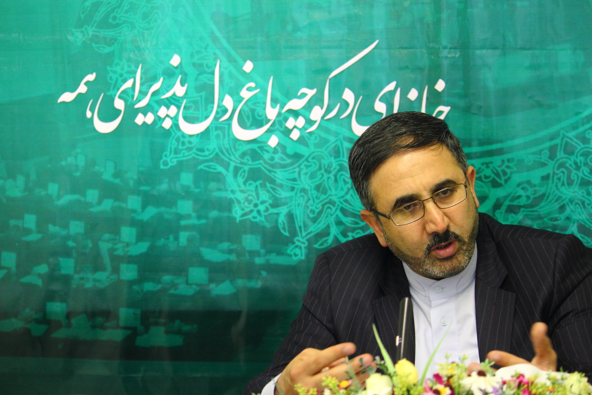 قاسم احمدی لاشکی در حاشیه بازدید از سایت «نماینده»
