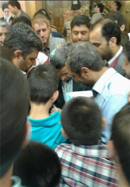 احمدی نژاد
