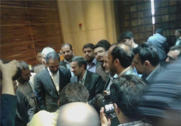 احمدی نژاد