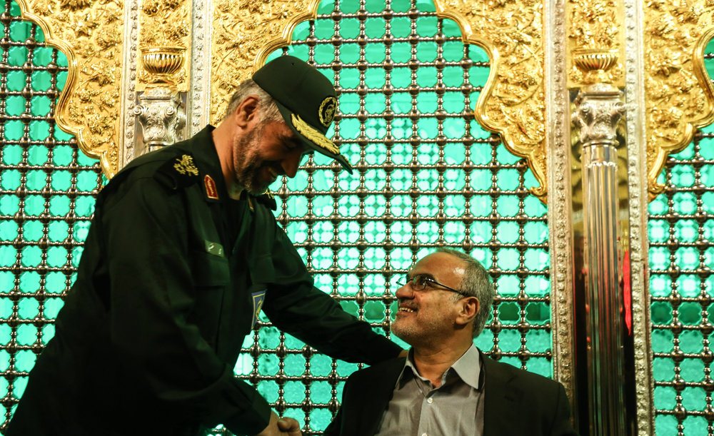 ونمایی از ضریح نمادین امام حسین(ع)