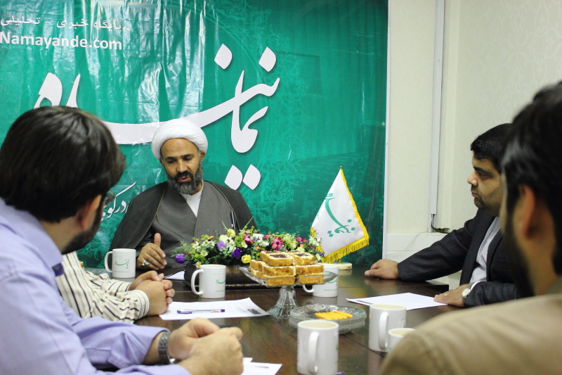 نصرالله پژمانفر در حاشیه بازدید از سایت نماینده