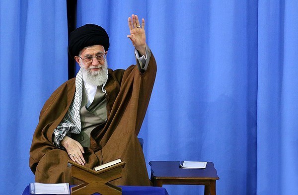 دیدار شرکت‌کننده گان مسابقات قرآن با رهبر انقلاب