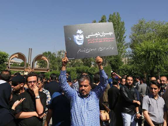 تشییع پیکر مهران دوستی