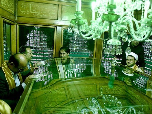 وزیر ورزش و غبار روبی حرم حضرت عبدالعظیم