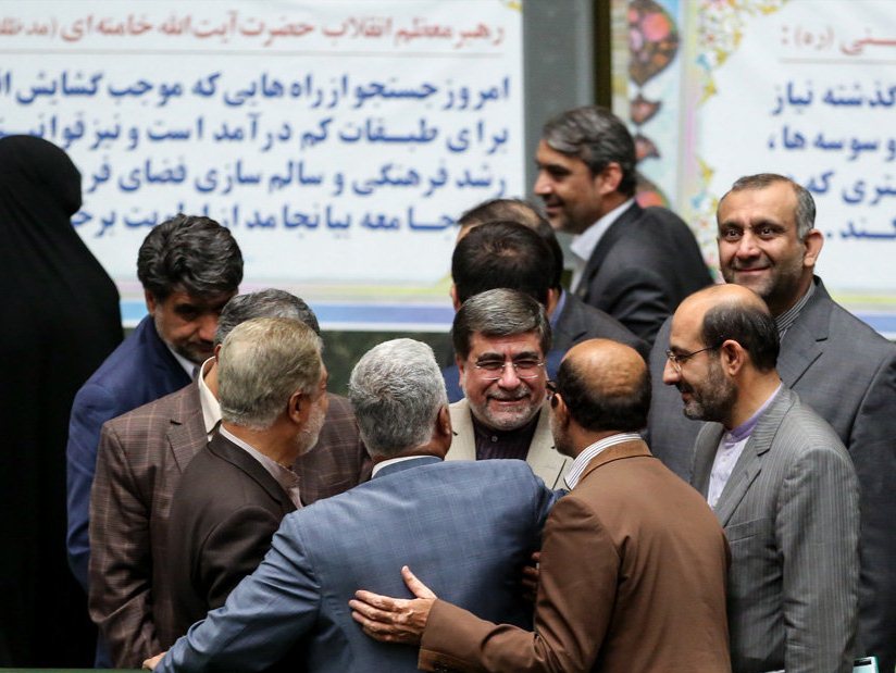وزیر ارشاد در مجلس