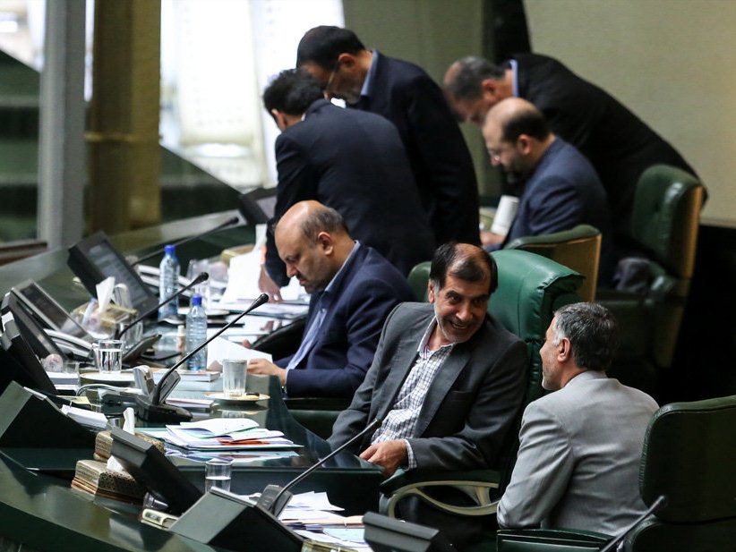وزیر ارشاد در مجلس