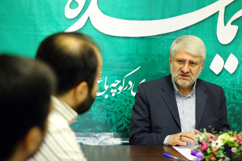 محمدحسین فرهنگی در حاشیه بازدید از سایت «نماینده»