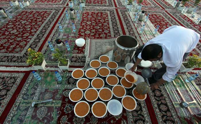 بزرگترین سفره افطاری جهان