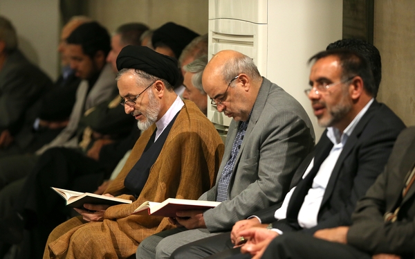 حاشیه های دیدار مسئولان با رهبرانقلاب
