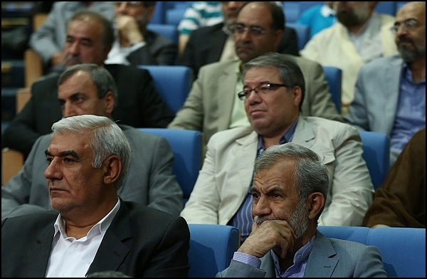 ضیافت افطار رئیس‌جمهور با فعالان احزاب اصولگرا و اصلاح‌طلب