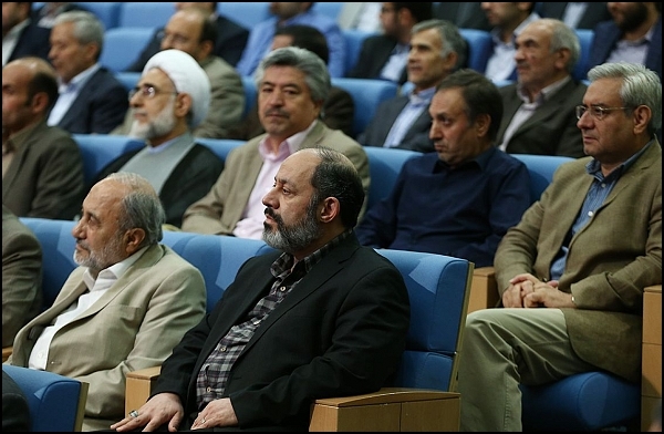 ضیافت افطار رئیس‌جمهور با فعالان احزاب اصولگرا و اصلاح‌طلب