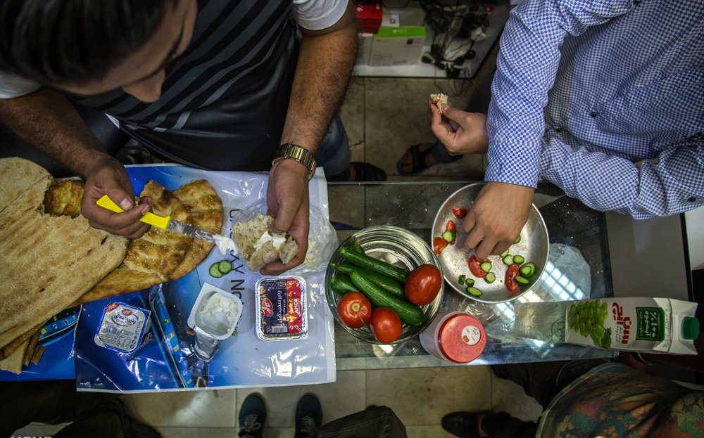 سفره های ساده افطاری