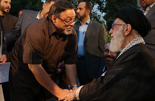 دیدار شاعران با رهبر معظم انقلاب
