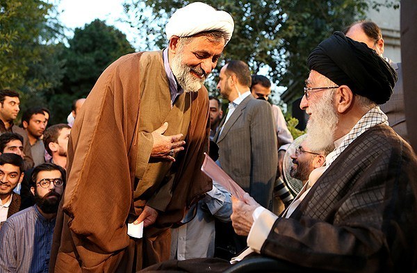 دیدار شاعران با رهبر معظم انقلاب