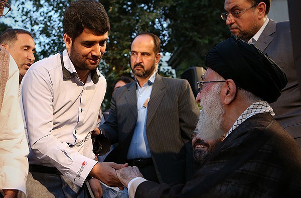 دیدار شاعران با رهبر معظم انقلاب