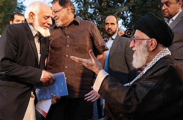 دیدار شاعران با رهبر معظم انقلاب