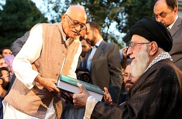 دیدار شاعران با رهبر معظم انقلاب
