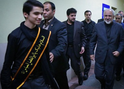 تیم مذاکره کننده در مراسم شب قدر