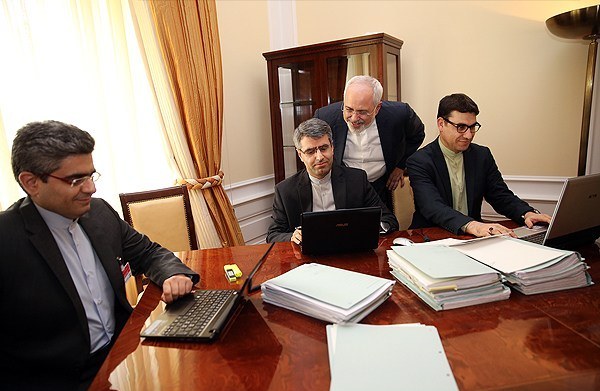 اتاق ظریف در هتل کوبورگ