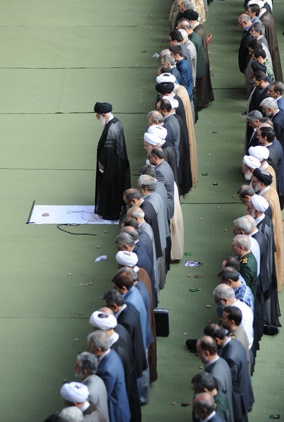 نماز عیدفطر به امامت رهبرانقلاب