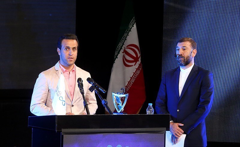 مراسم انتخاب بهترین‌های لیگ چهاردهم فوتبال