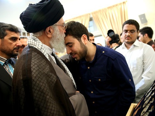 دیدار بسیجیان مدال آور با رهبری