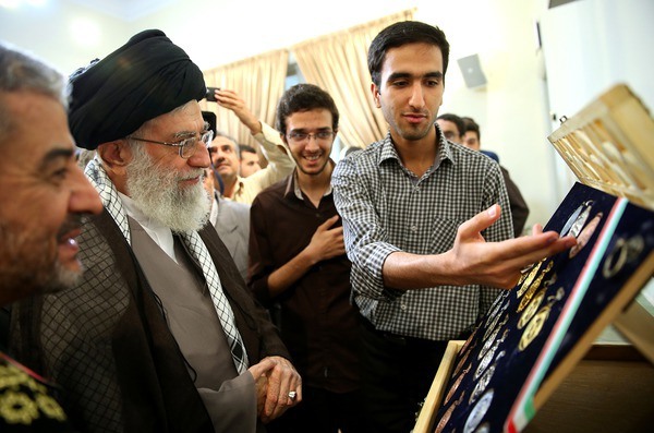 دیدار بسیجیان مدال آور با رهبری