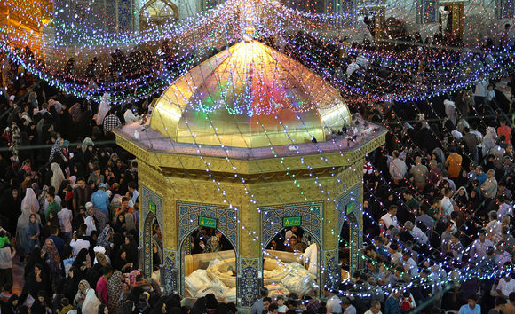 چراغانی حرم امام رضا(ع)