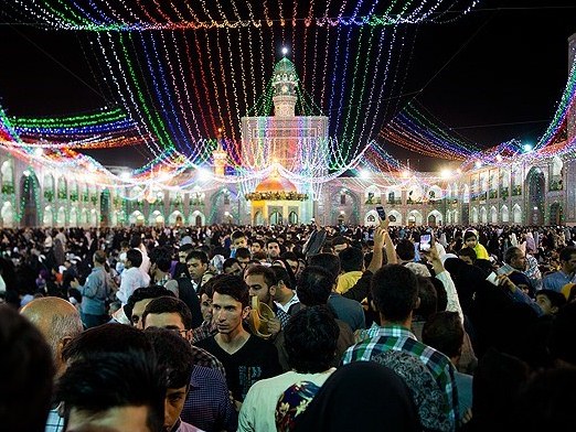 حرم رضوی در شب میلاد امام رضا(ع)