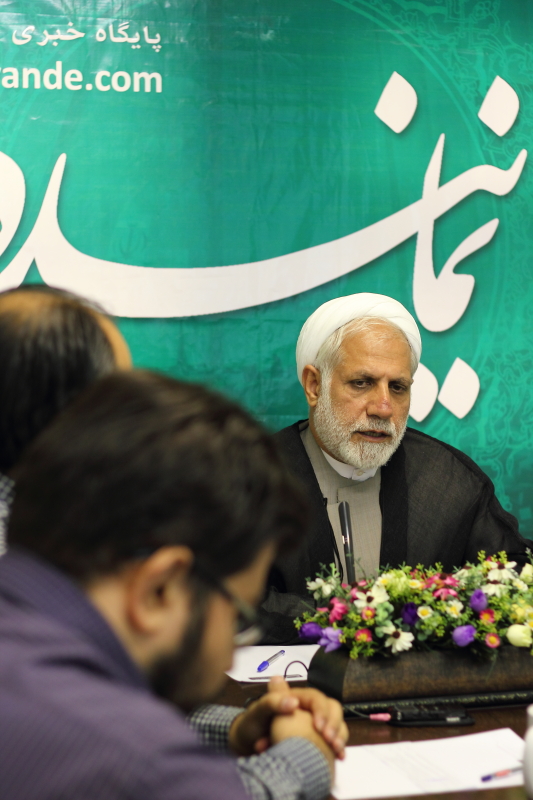 حجت الاسلام وحید احمدی، نماینده کنگاور در حاشیه بازدید از سایت «نماینده»
