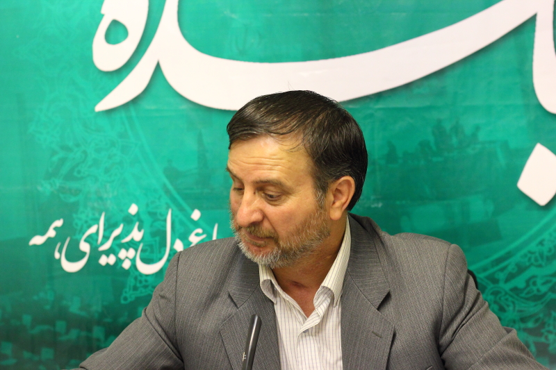 شهروز افخمی نماینده ملکان، در حاشیه بازدید از سایت «نماینده»