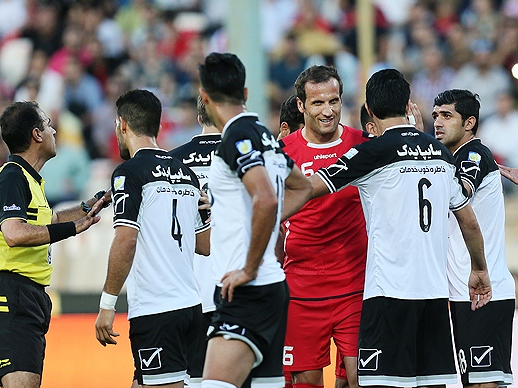 پرسپولیس ۱ - سایپا ۲