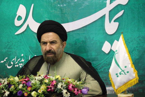 حجت الاسلام بزرگواری در حاشیه بازدید از سایت «نماینده»