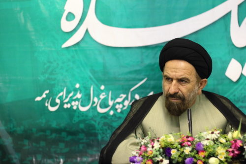 حجت الاسلام بزرگواری در حاشیه بازدید از سایت «نماینده»