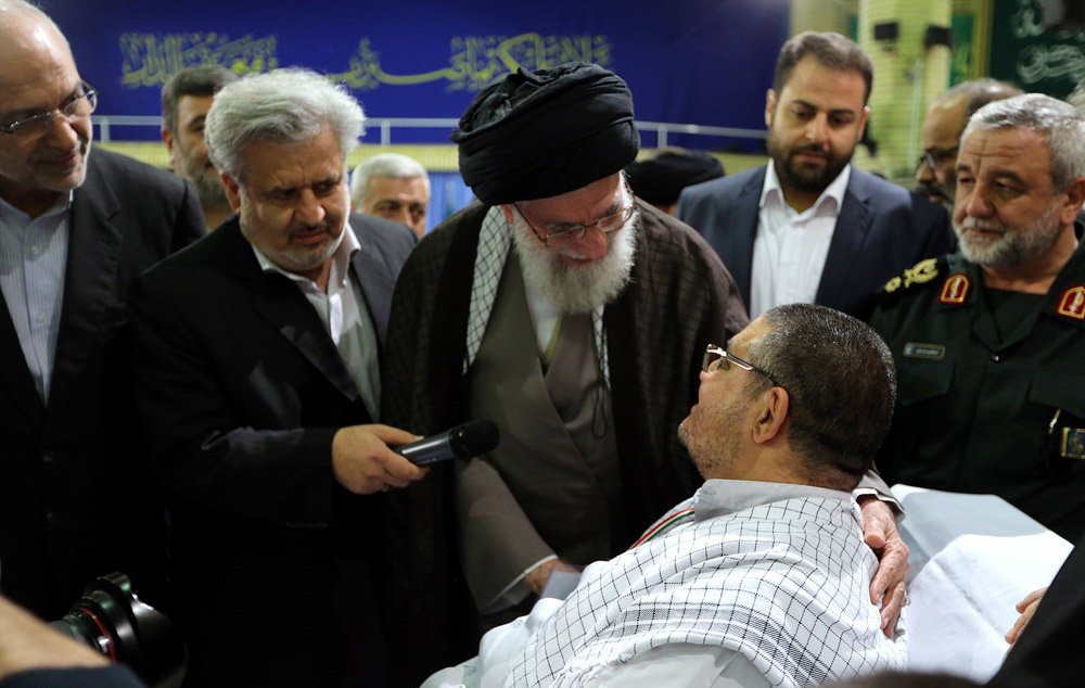 دیدار جمعی از جانبازان و خانواده‌های آنان با رهبر معظم انقلاب