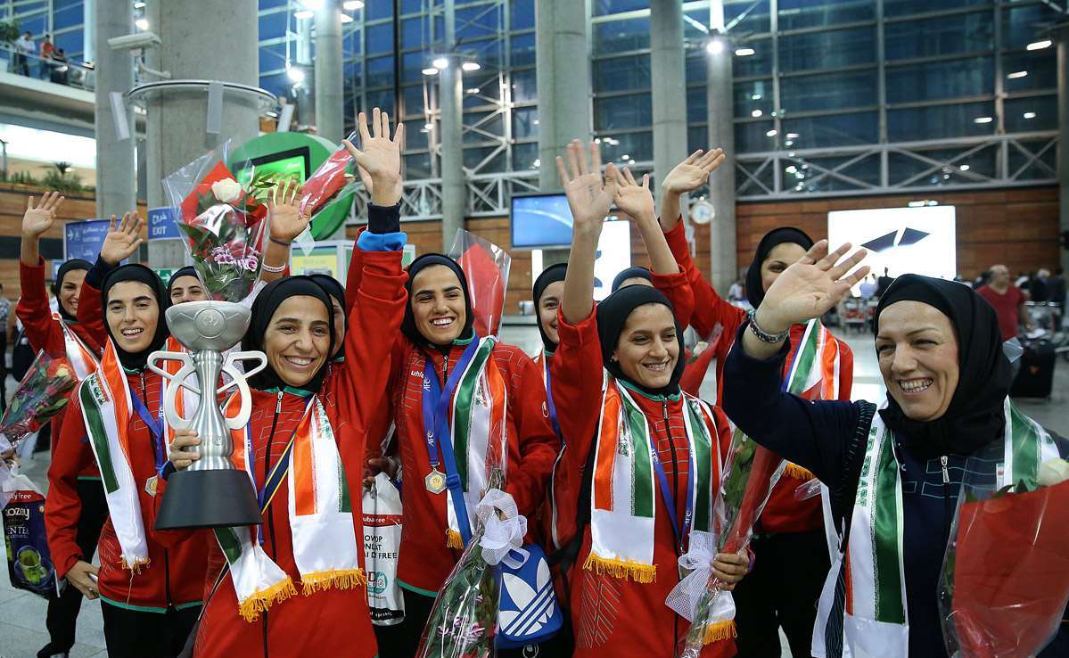 استقبال از تیم ملی فوتسال زنان ایران