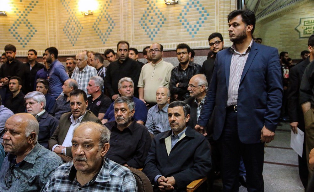 احمدی نژاد در مراسم ختم هادی نوروزی