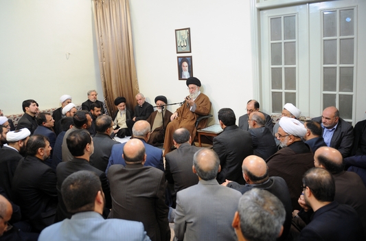 دیدار مسئولان و دست اندرکاران حج با رهبرانقلاب