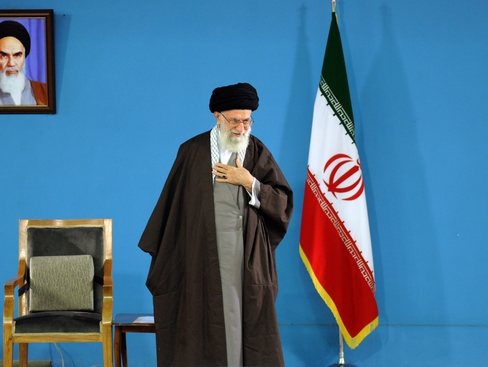دیدار دانشجویان و دانش آموزان با رهبرانقلاب