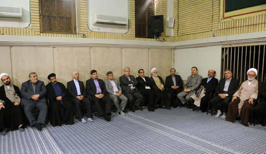دیدار دانشجویان و دانش آموزان با رهبرانقلاب