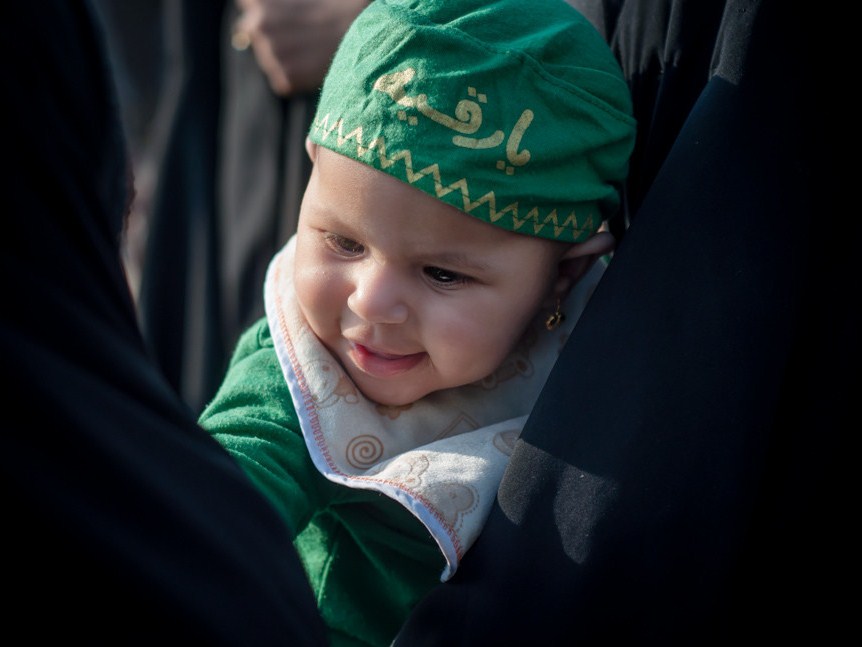 حضور کودکان در جاده نجف-کربلا
