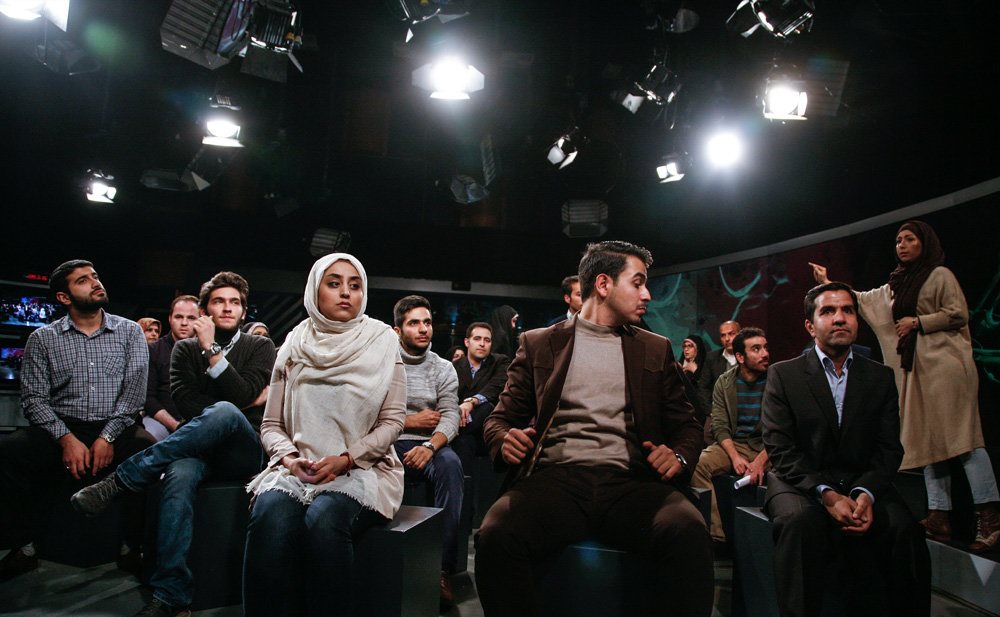 پشت صحنه برنامه تلویزیونی جیوگی