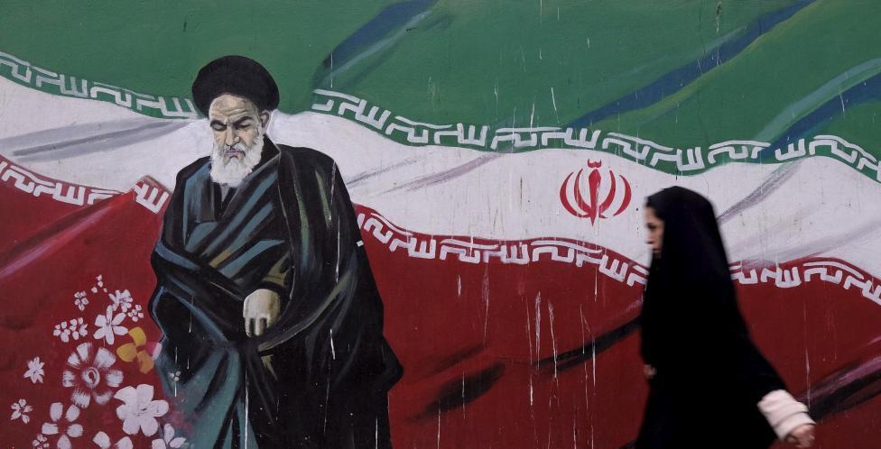 تصاویر رویترز از هنر خیابانی در ایران