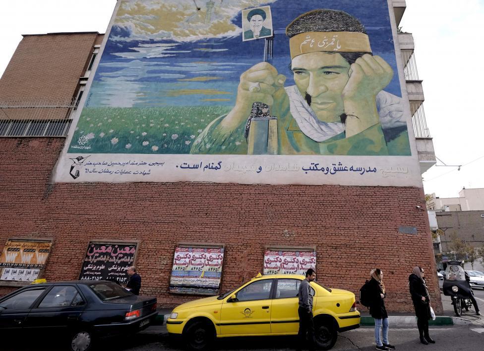 تصاویر رویترز از هنر خیابانی در ایران