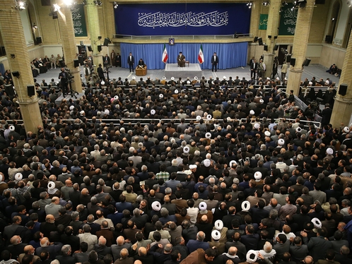 دیدار دست‌اندرکاران انتخابات با رهبرانقلاب