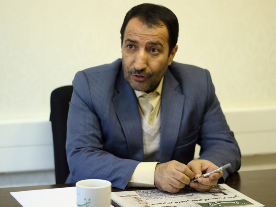 بازدید «محمد حسینی» نمایندۀ تفرش از تحریریه «نماینده»